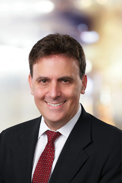 Portrait of Lee Friedman, REALTOR® | ABR® | NRLUX.